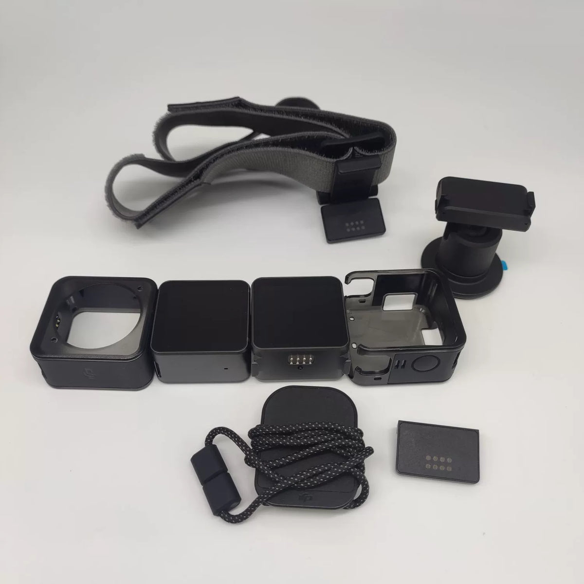 99% New (Mint) DJI Action 2 Dual-Screen Combo (32GB)