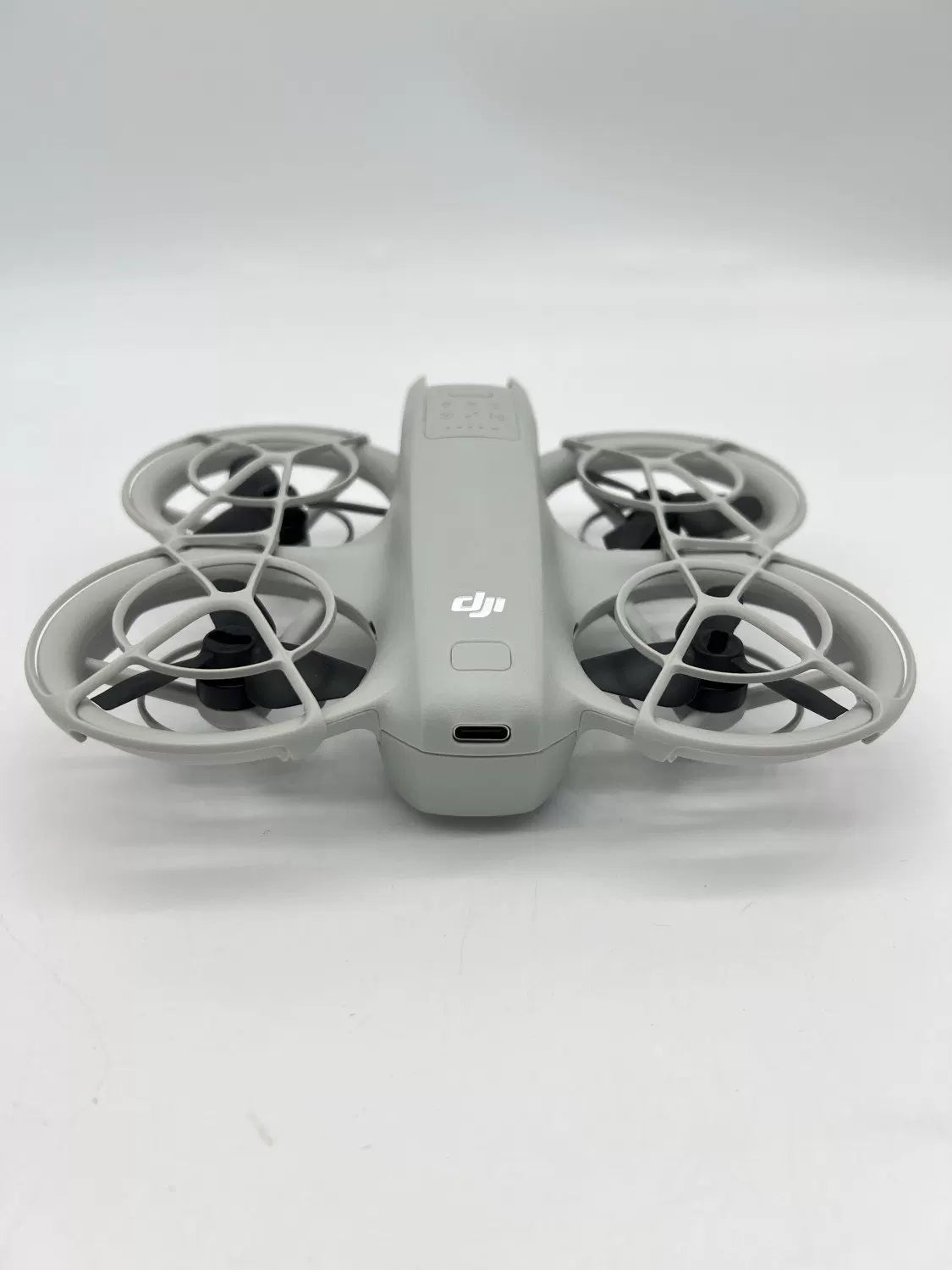 DJI Neo Fly More Combo