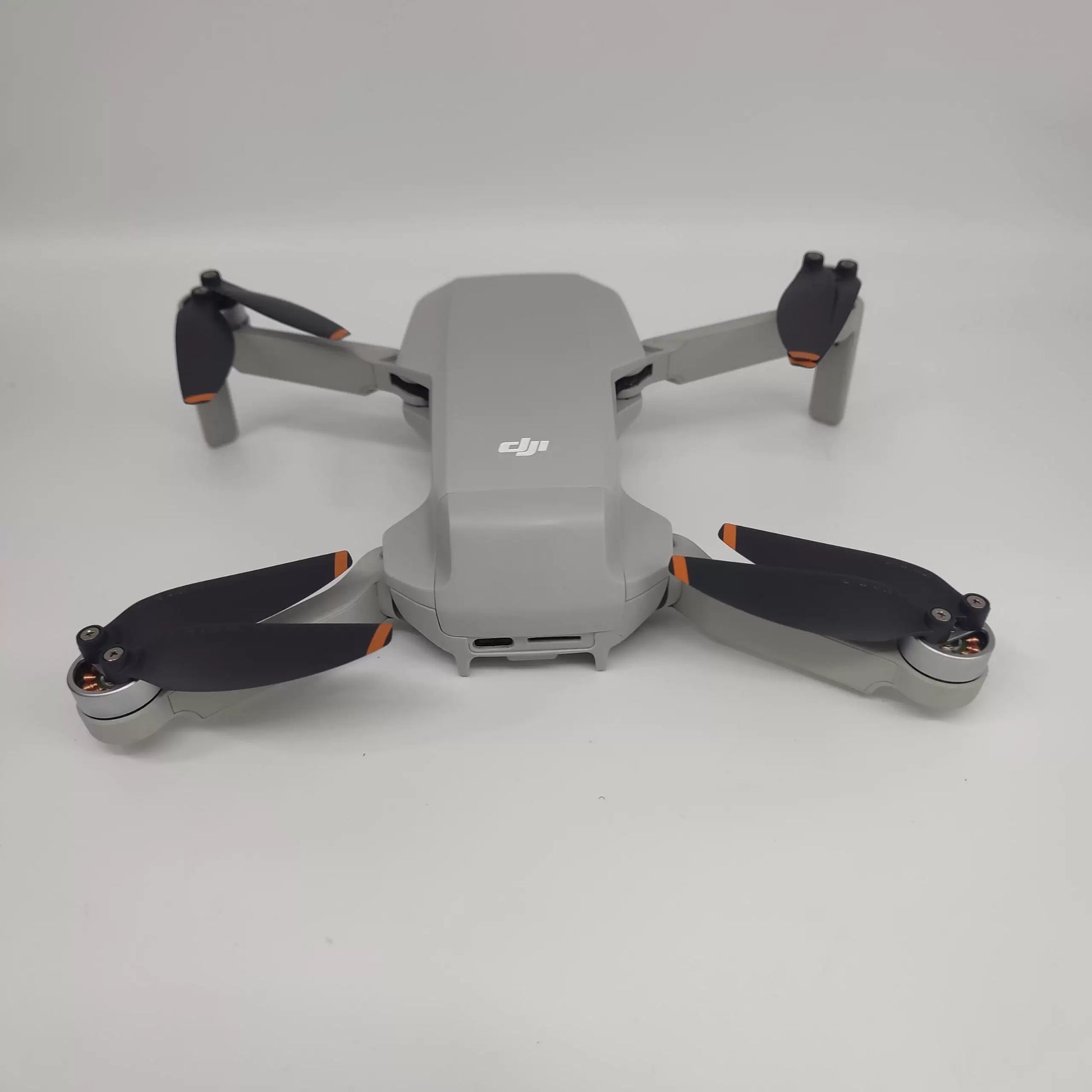 95% New (Like New) DJI Mini 2 SE Standard Edition