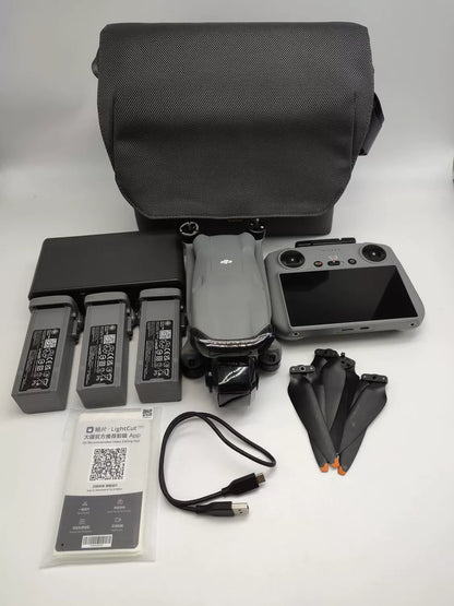 DJI Air 3 Fly More Combo with Screen