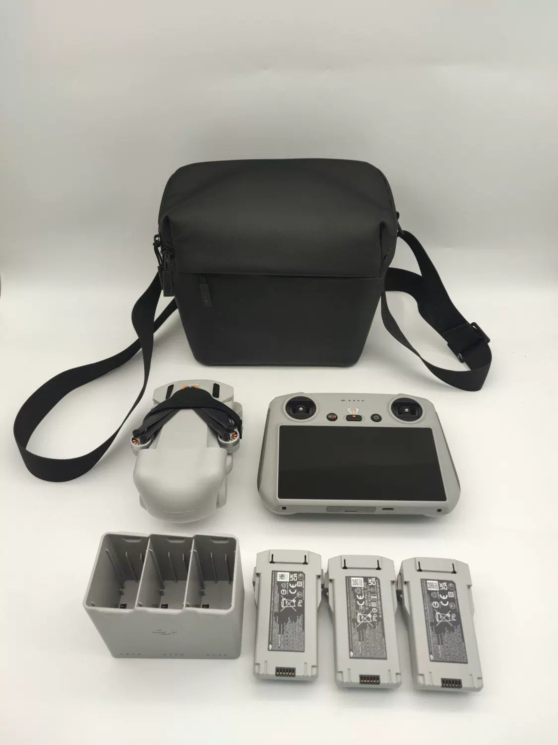 DJI Mini 3 pro with Screen, Extended Battery Fly More Combo with DJI Care Refresh