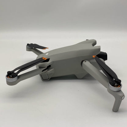 DJI Mini 3 with Screen Remote Fly More Combo - Excellent (95% New)