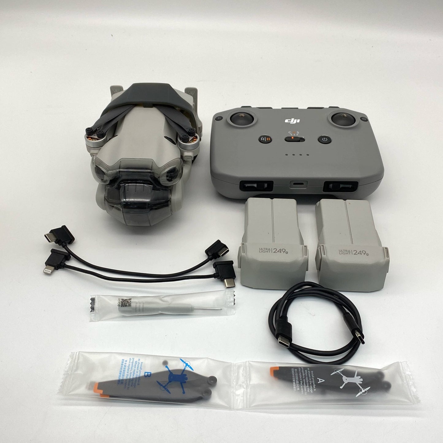 DJI Mini 4 Pro Standard Remote Dual Battery - Excellent (95% New)