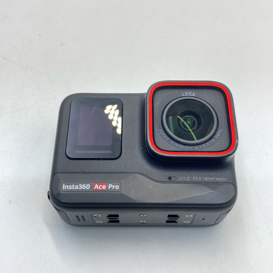 Insta360 Ace Pro - ممتاز (جديد 95%)