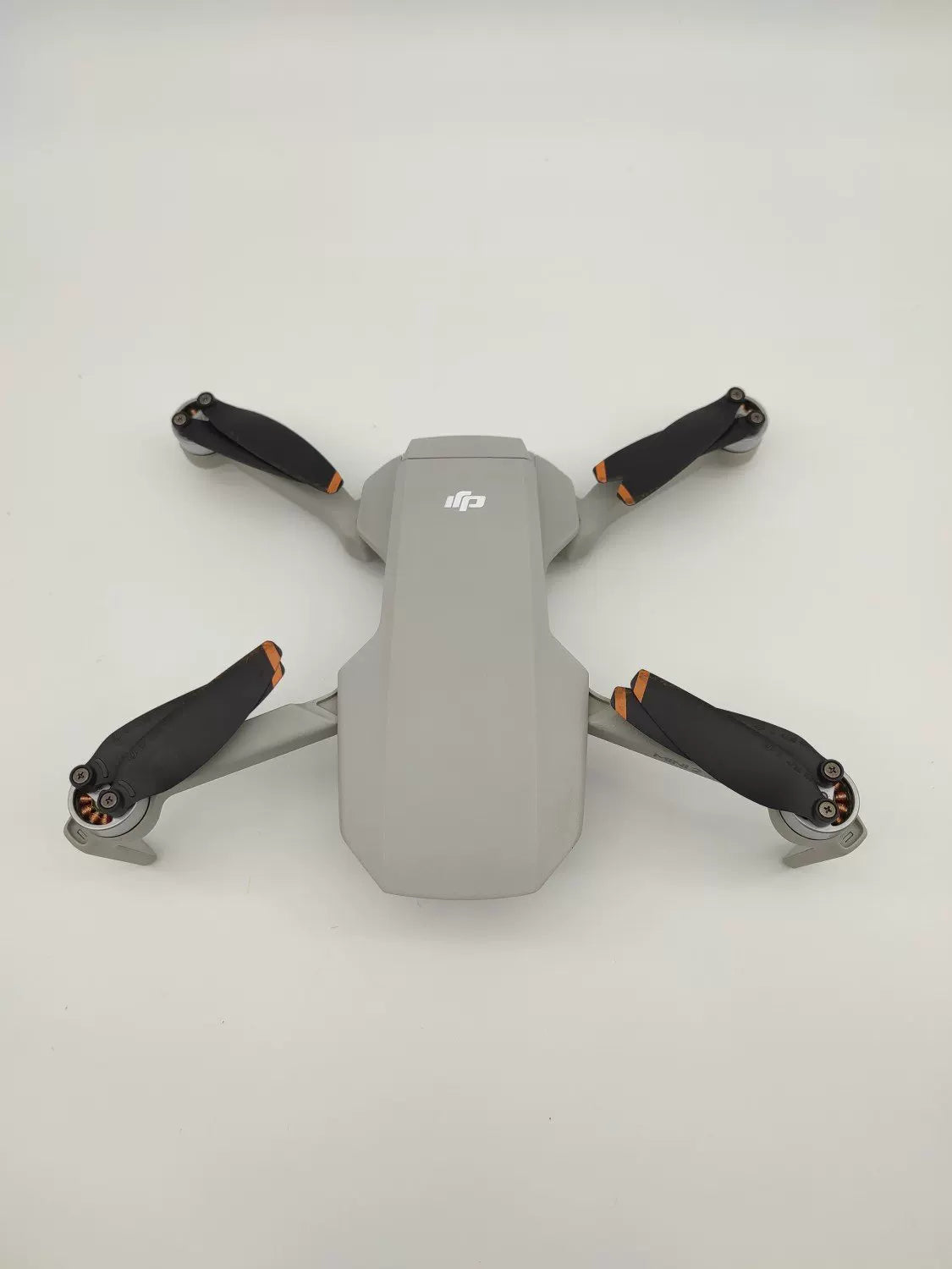 95% New (Like New) DJI Mini2 SE Standard Combo 2-Year DJI Care Refresh