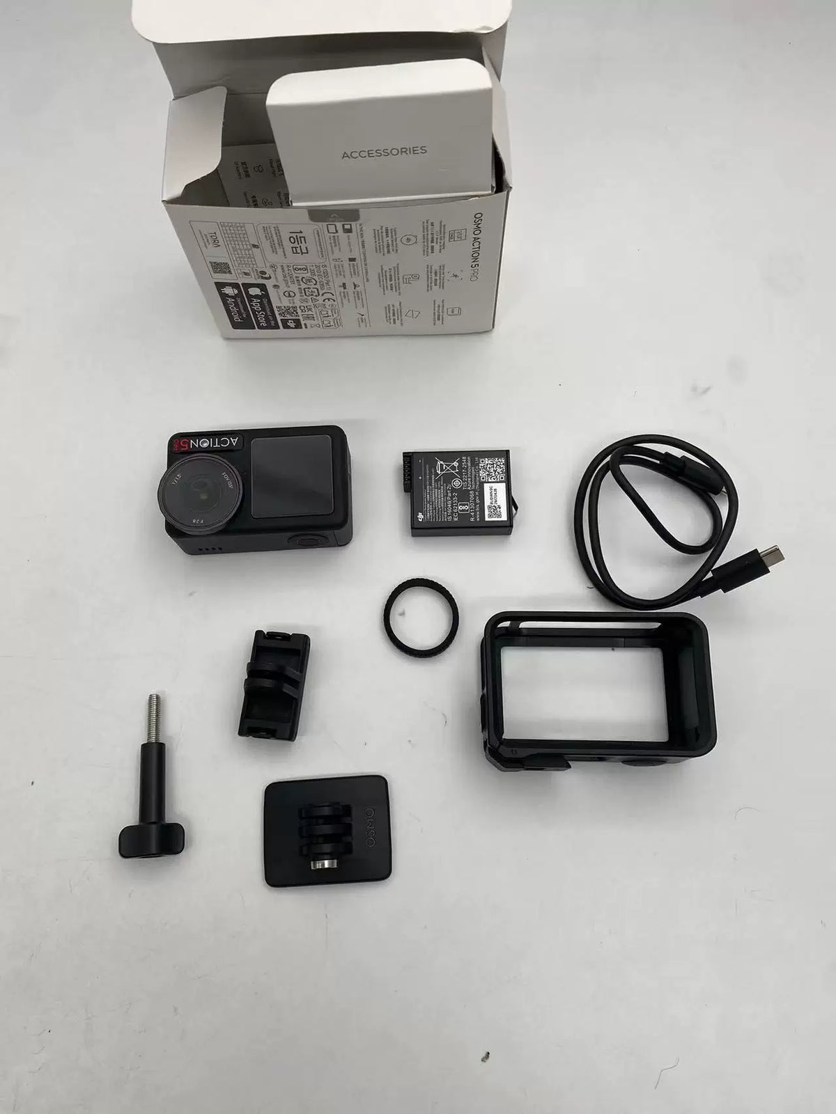 99% New (Mint) DJI Osmo Action 5 Pro – photo 1