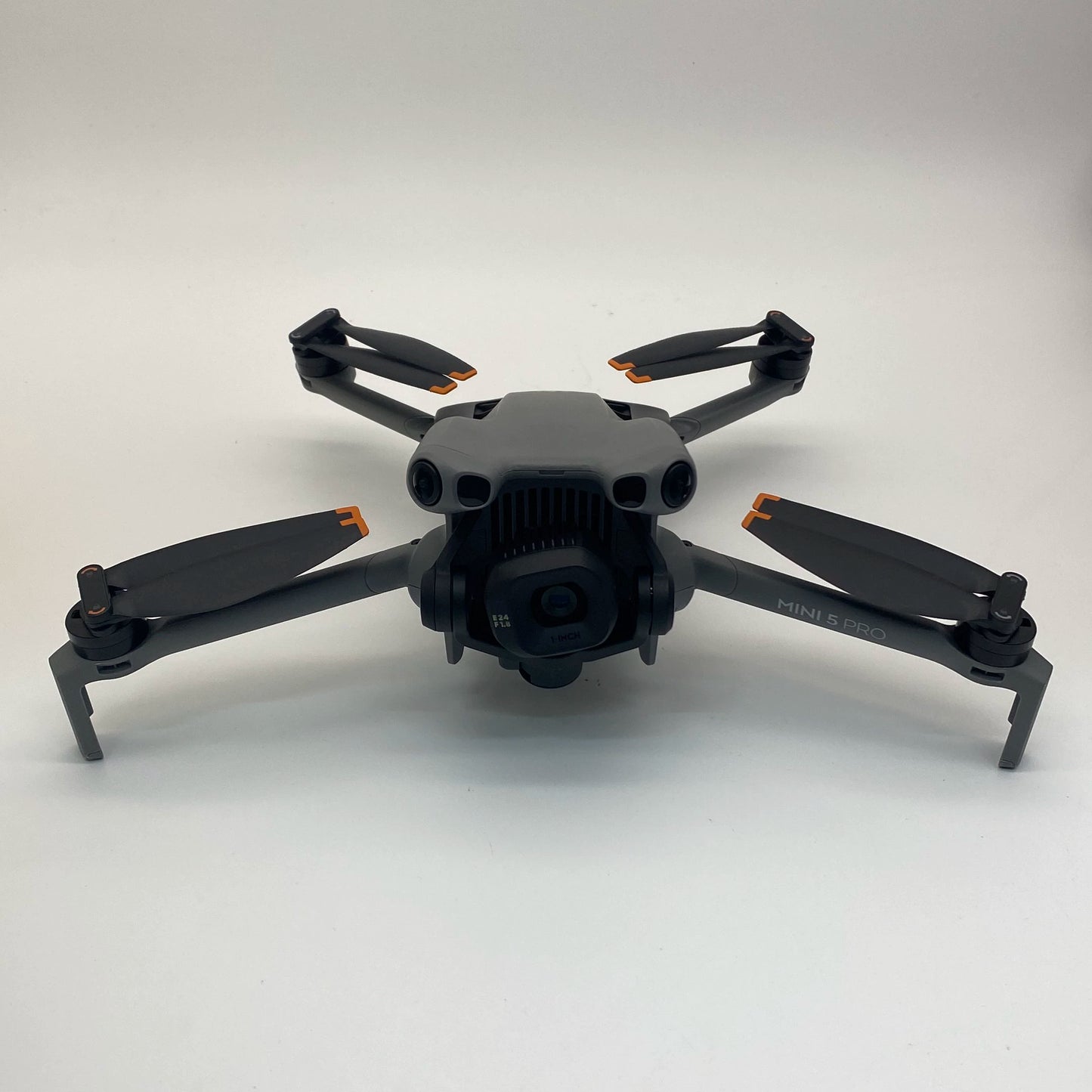 DJI Mini 5 Pro Fly More Combo (DJI RC 2) - Excellent (95% New)