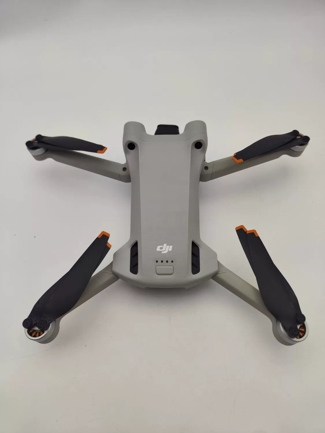 99% New (Mint) DJI Mini3pro with Screen, Extended Battery Fly More Combo