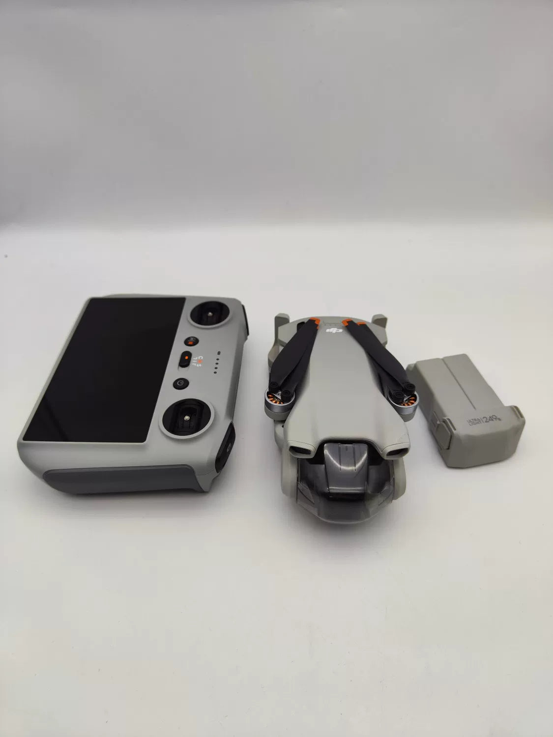 95% New (Like New) DJI mini3 with Screen Standard Edition
