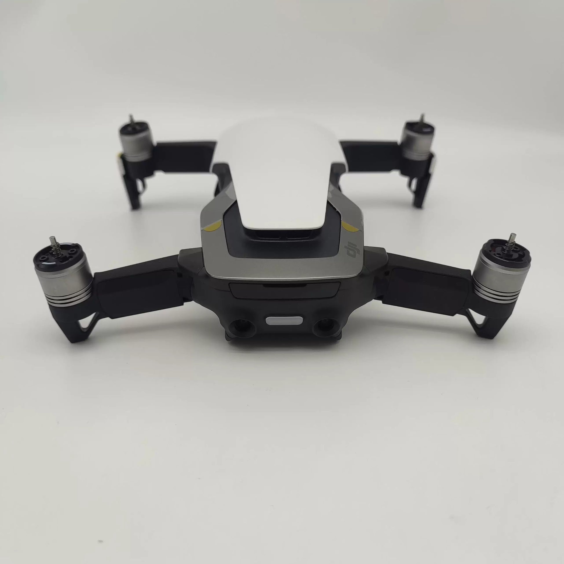 99% New (Mint) DJI AIR Standard Combo