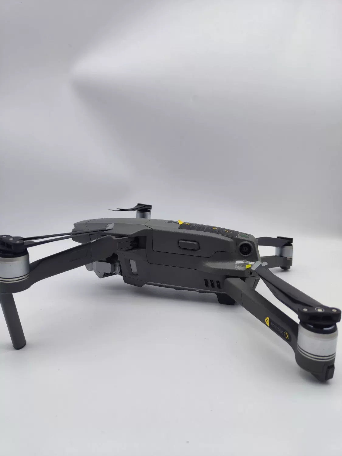 95% New (Like New) DJI Mavic 2pro with Screen Fly More Combo