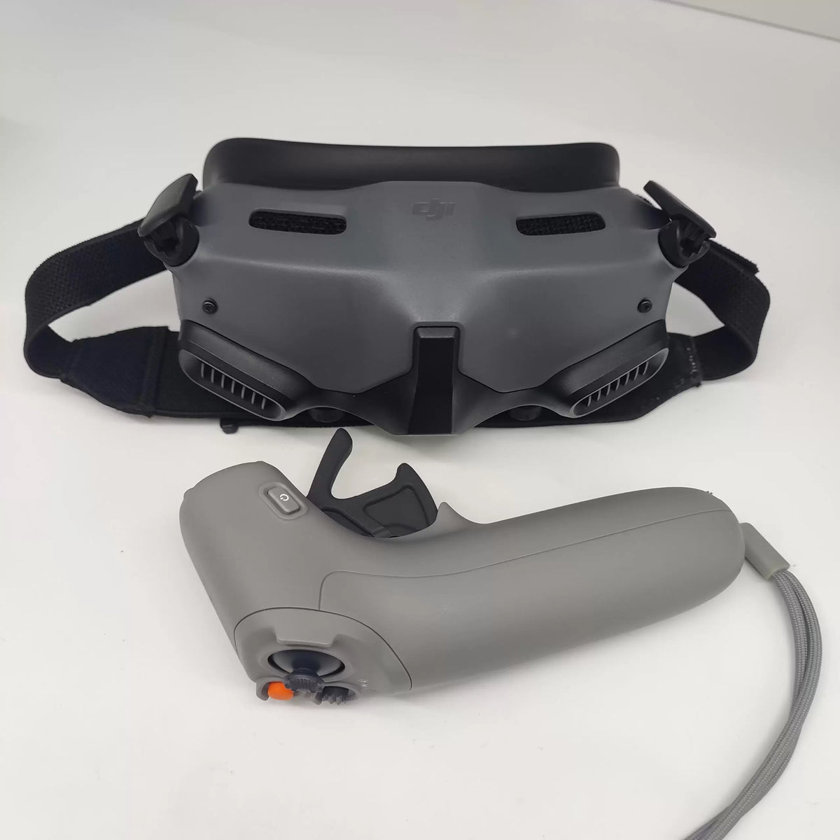 Brand New Avata New Advanced Combo with FPV2 Grip