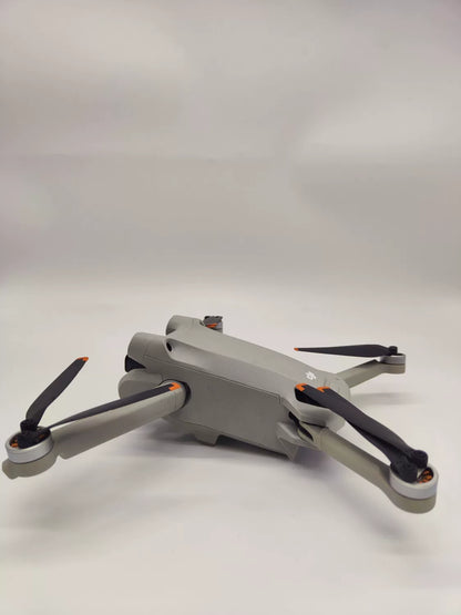 95% New (Like New) DJI mini3pro with Screen Fly More Combo