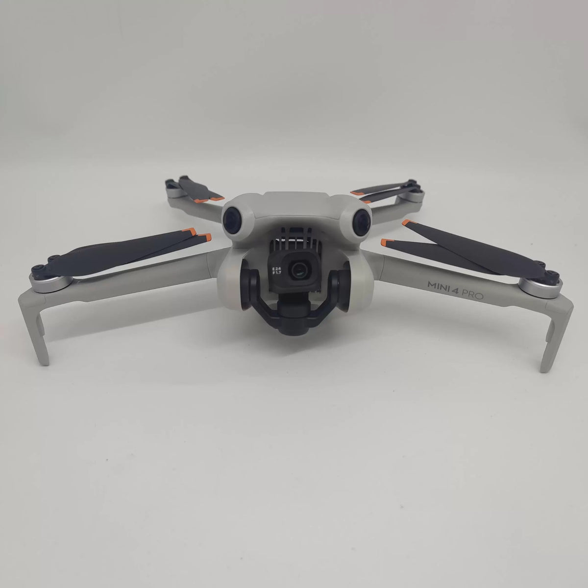 95% New (Like New) DJI Mini 4 Pro with Screen Fly More Combo