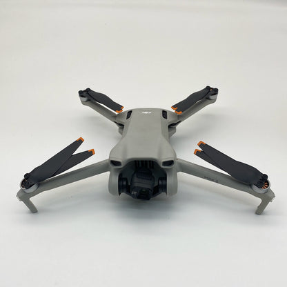 DJI Mini 3 with Screen Remote Fly More Combo - Excellent (95% New)