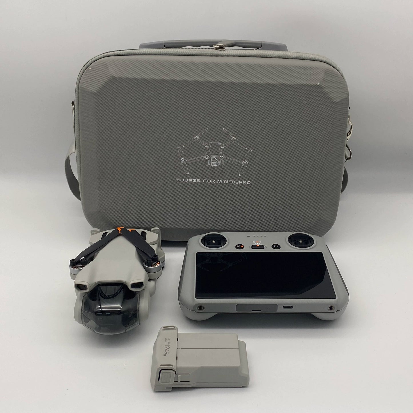 DJI Mini 3 with Screen Remote Controller - Very Good (90% New)