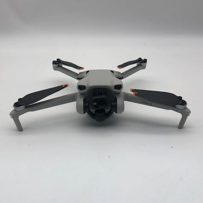 DJI Mini 3 with Screen Remote Fly More Combo - Like New (99%)