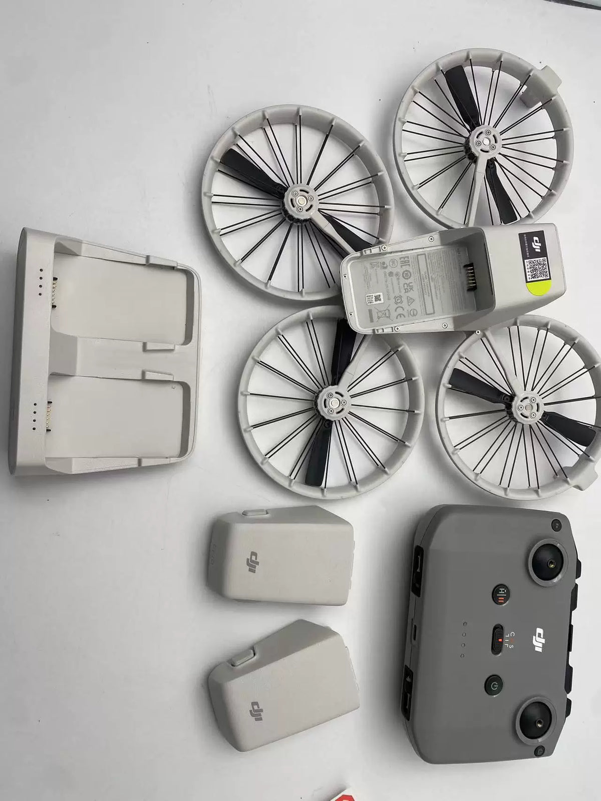 99% New (Mint) DJI Flip – photo 1