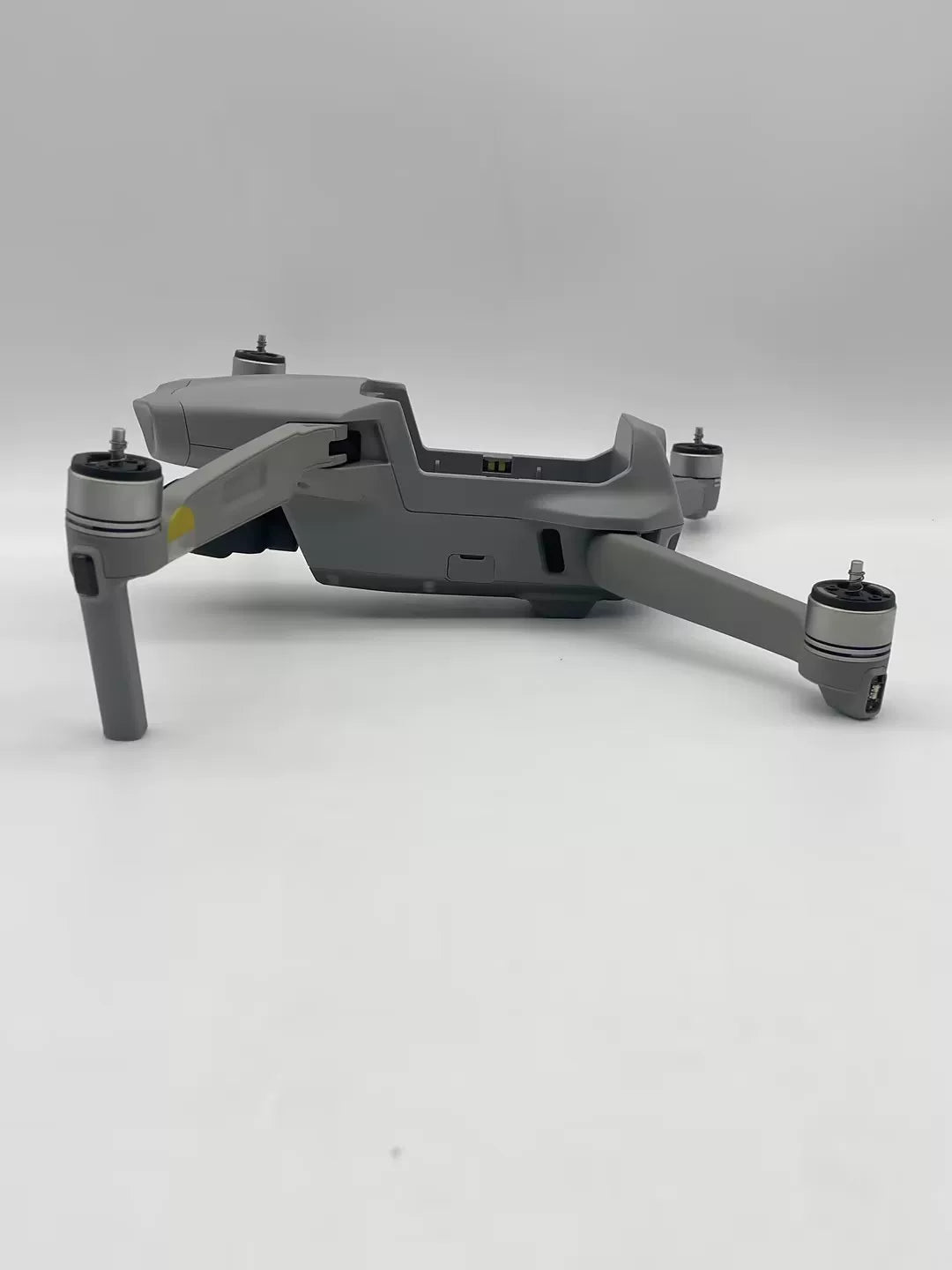 95% New (Like New) DJI Mavic Air 2 Fly More Combo