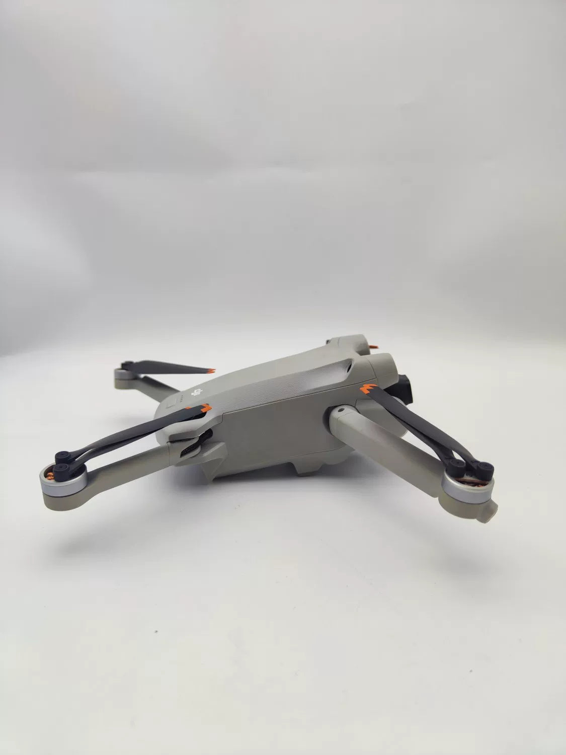 95% New (Like New) DJI Mini3pro Fly More Combo