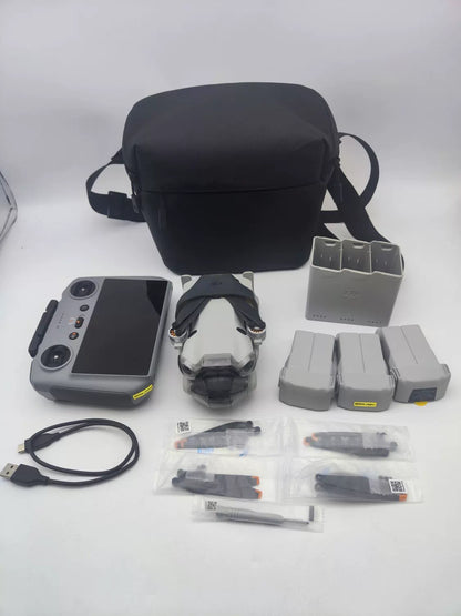 95% New (Like New) DJI mini4pro with Screen, Extended Battery Fly More Combo