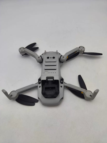 99% New (Mint) DJI mini1 Standard Combo