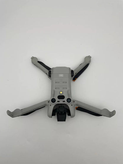 99% New (Mint) DJI Mini4pro with Screen, Extended Battery Fly More Combo with