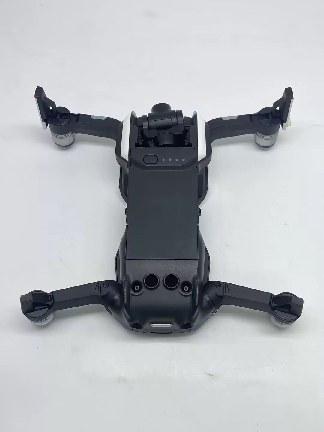 95% New (Like New) DJI Mavic Air with Charging Hub
