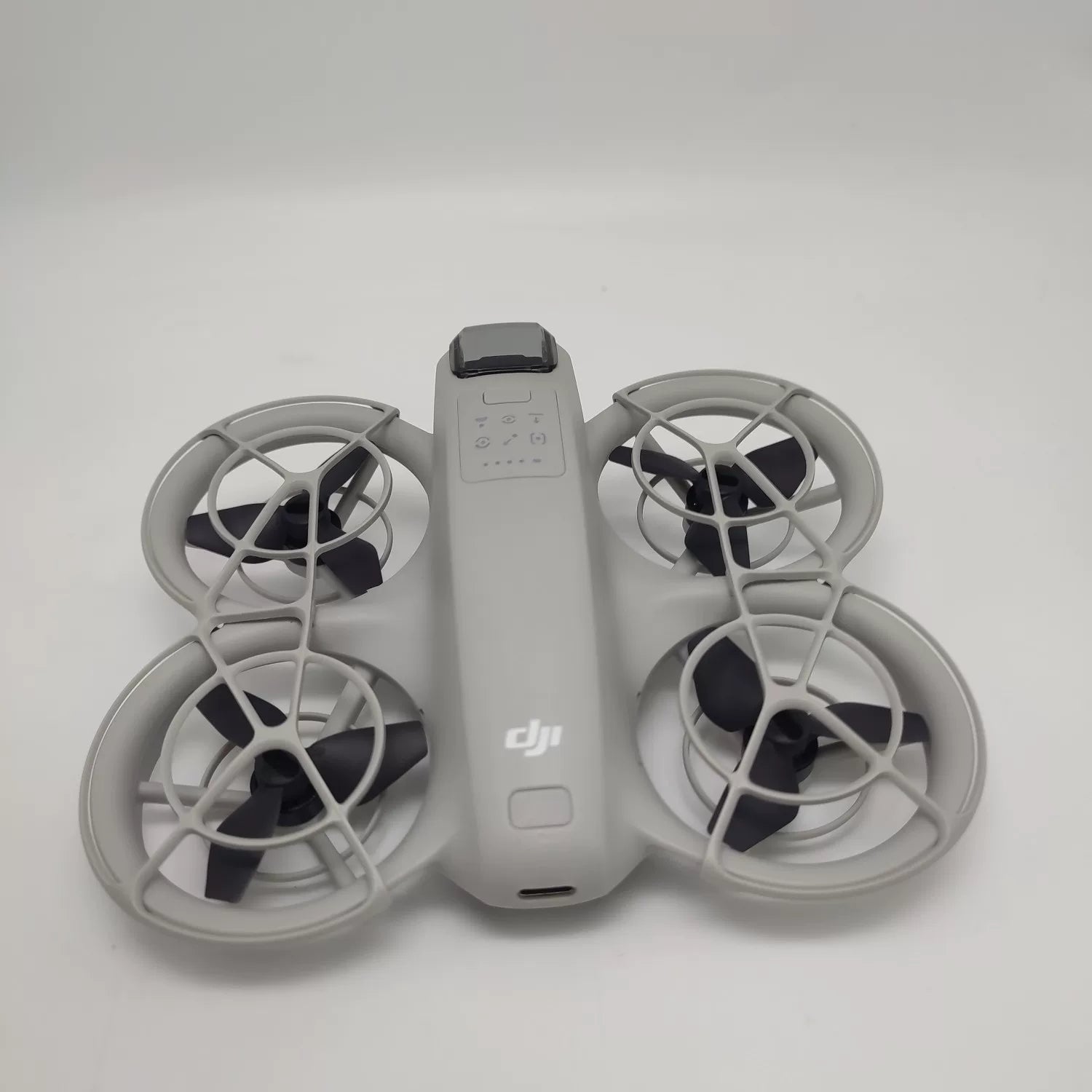 99% New (Mint) DJI Neo Fly More Combo