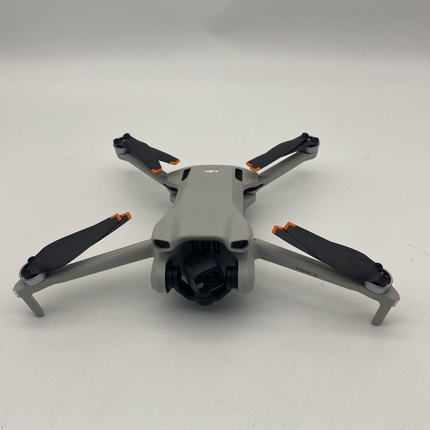 DJI Mini 3 Standard Kit Dual Battery - Excellent (95% New)