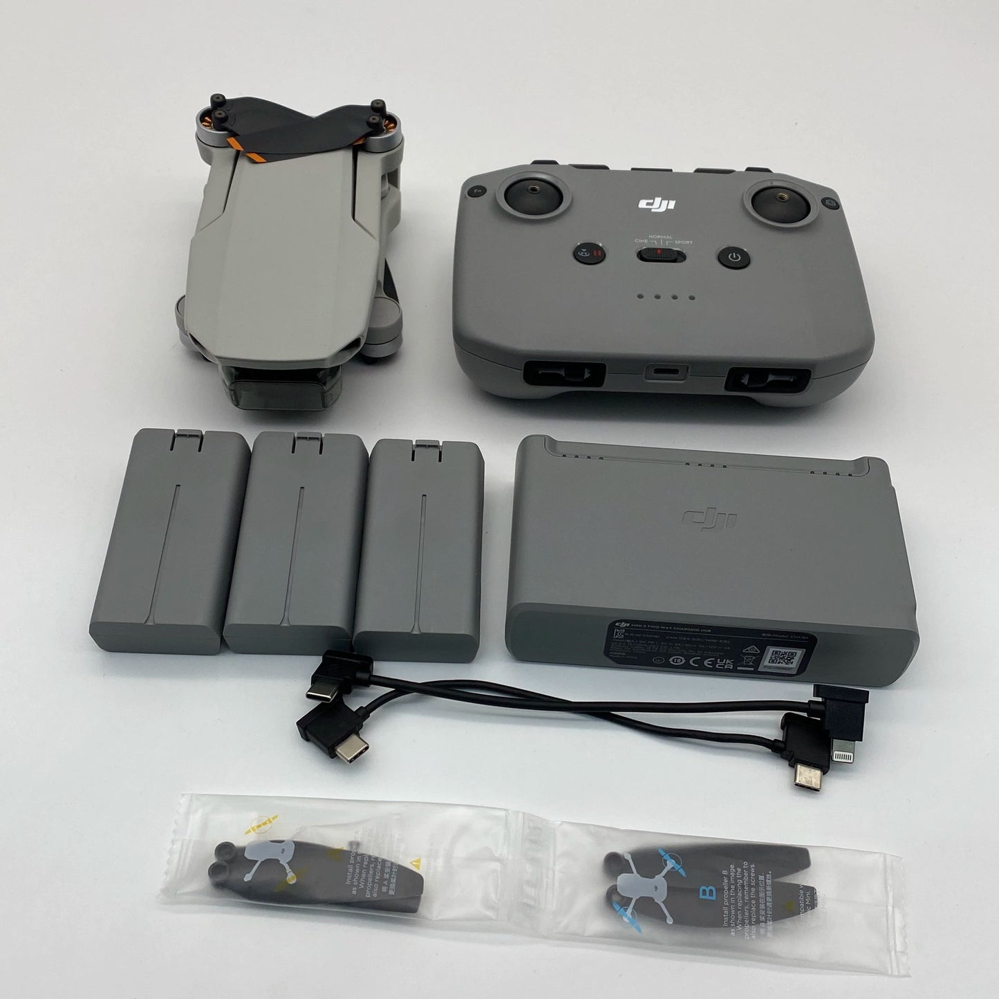 DJI Mini 2 SE Combo Kit - Excellent (95% New)