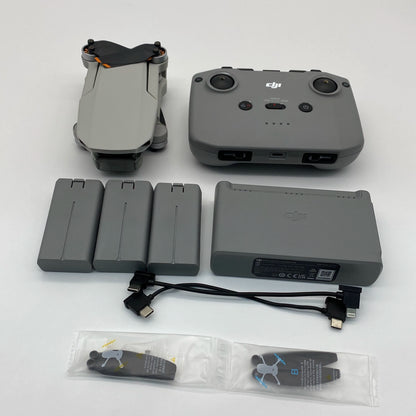 DJI Mini 2 SE Combo Kit - Excellent (95% New)