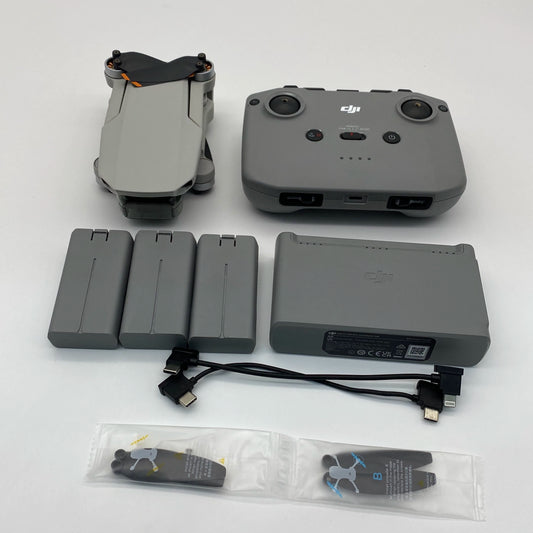 DJI Mini 2 SE Combo Kit - Excellent (95% New)