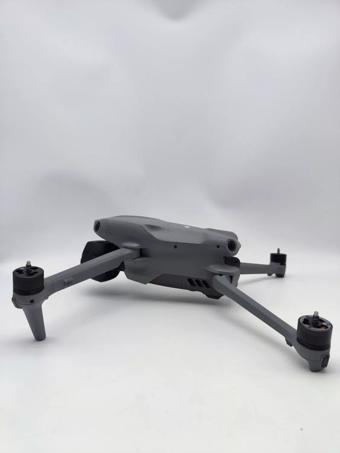 99% New (Mint) DJI air3s Fly More Combo