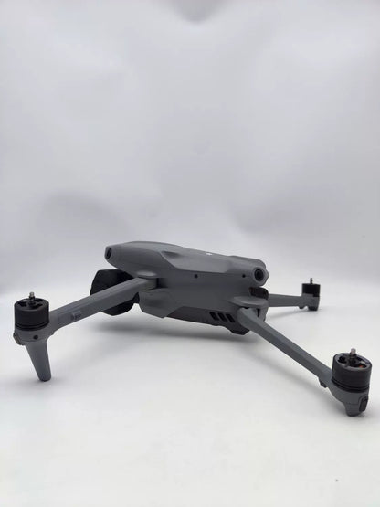 99% New (Mint) DJI air3s Fly More Combo