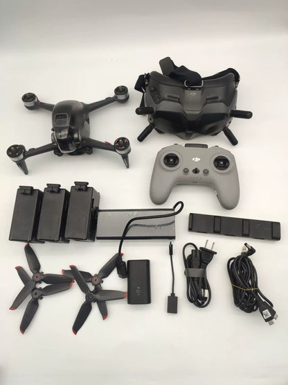 DJI FPV Fly More Combo