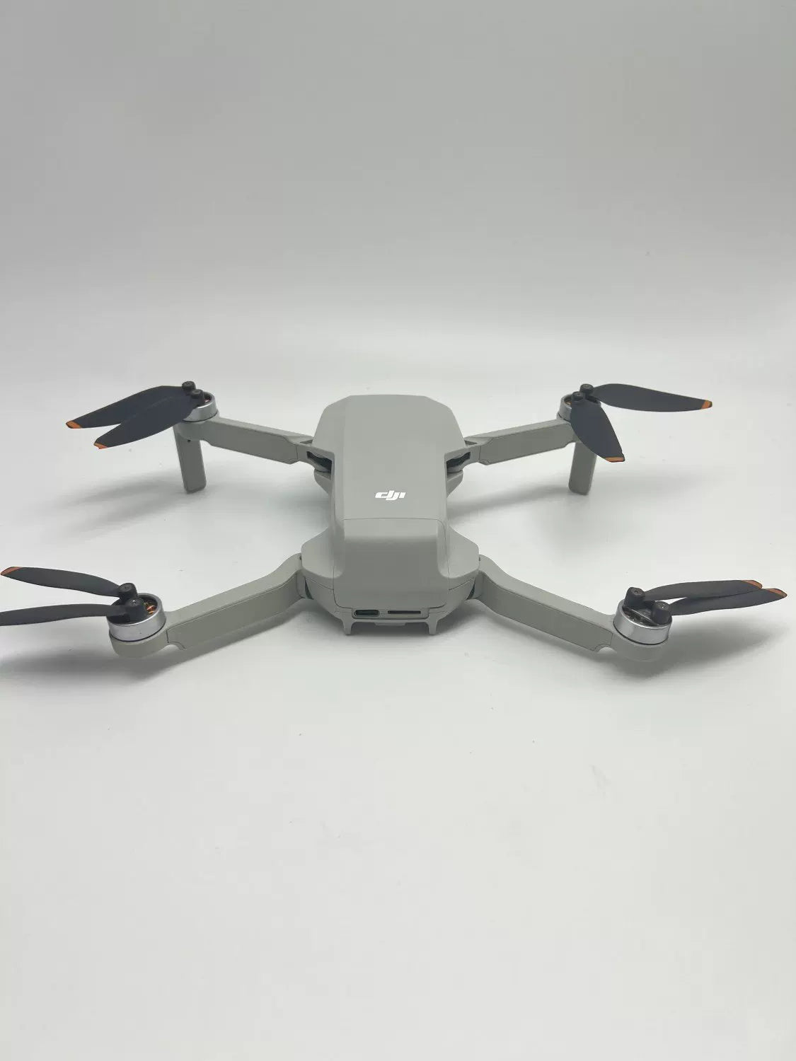 95% New (Like New) DJI Mini 2 Standard Combo