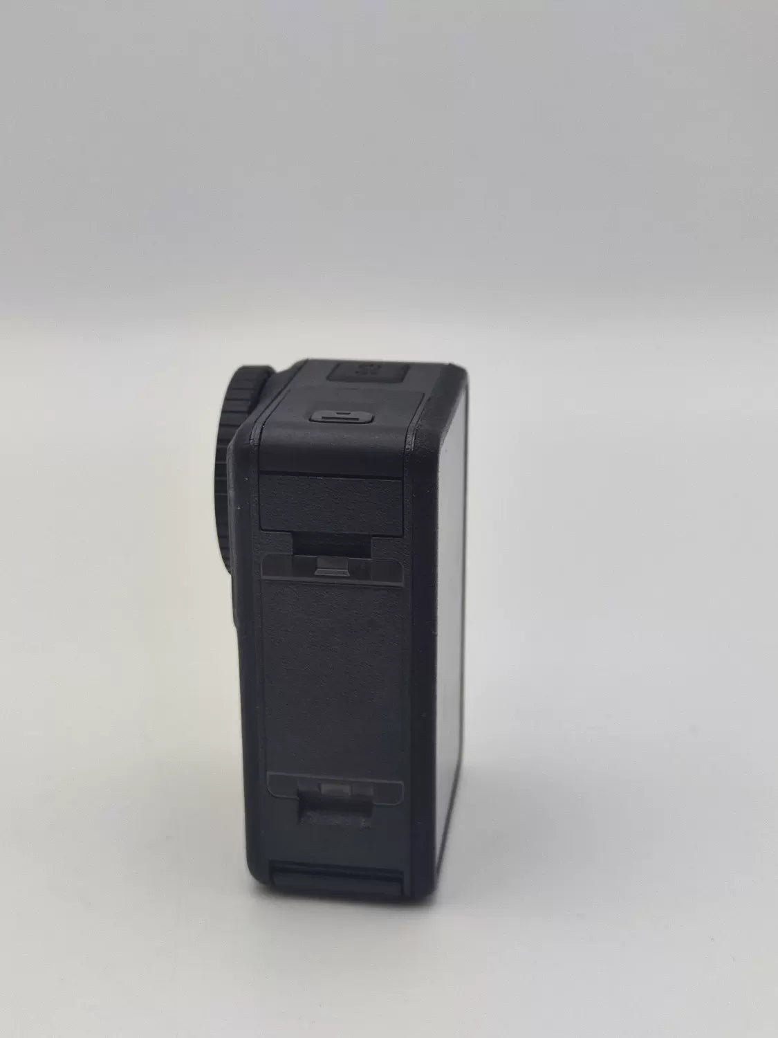 99% New (Mint) DJI action4 Standard with DJI Care Refresh