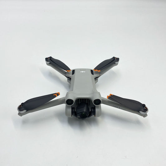 DJI Mini 3 Pro with Screen Remote Long Range Kit - Excellent (95% New)