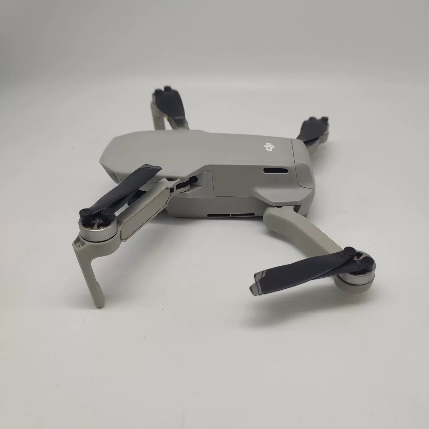 99% New (Mint) DJI Mini 1 Fly More Combo
