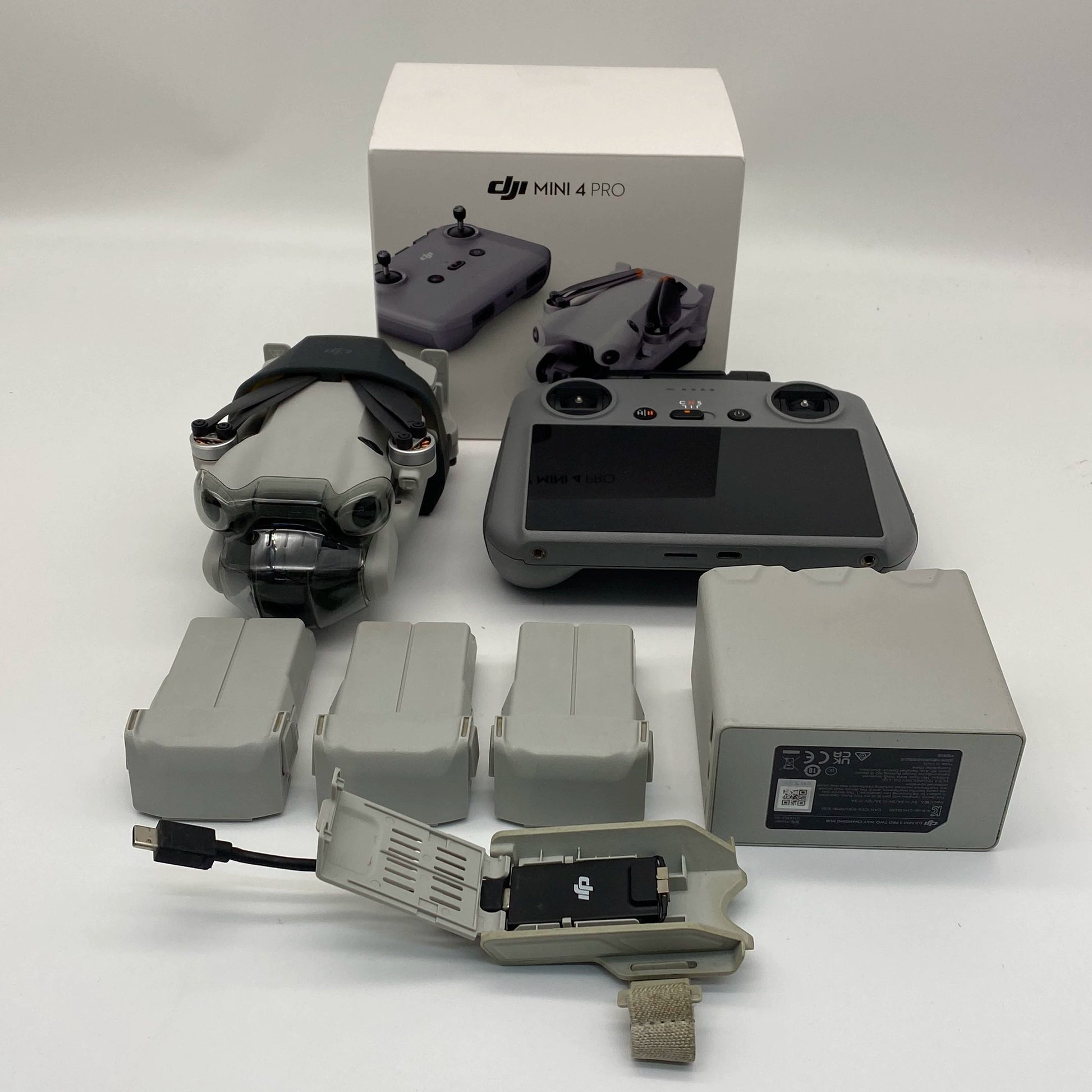 DJI Mini 4 Pro Long Range Combo with Module - Very Good (90% New)