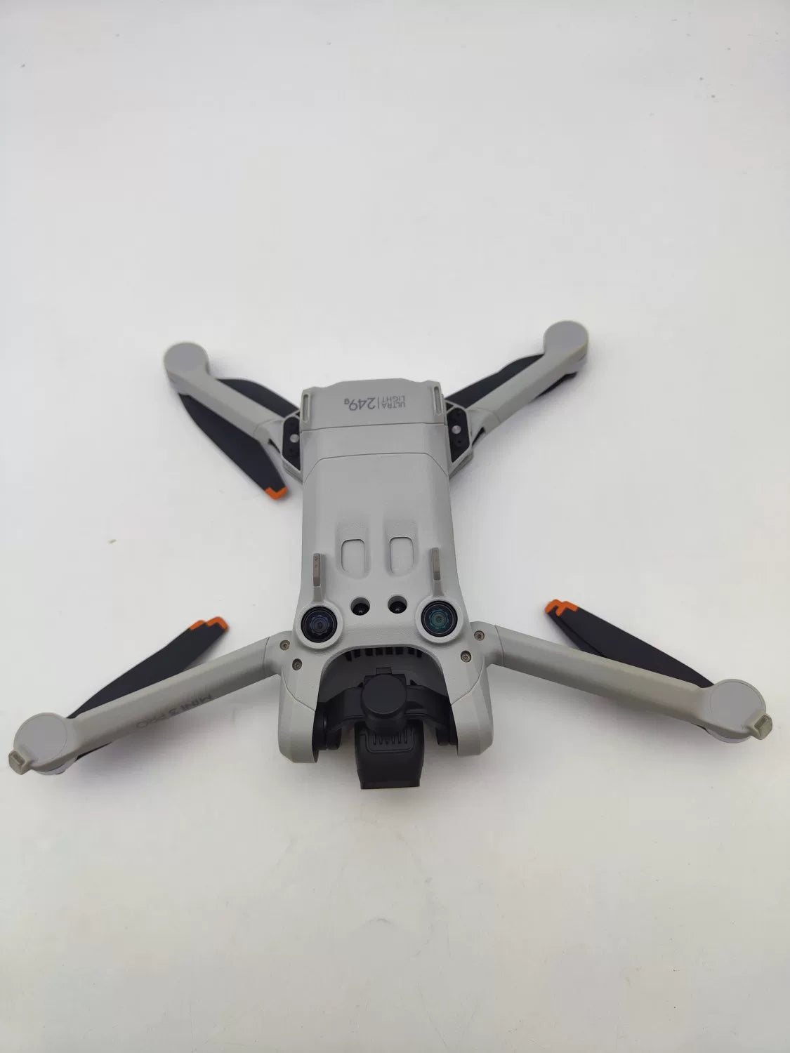 95% New (Like New) DJI mini3pro with Screen Standard Combo