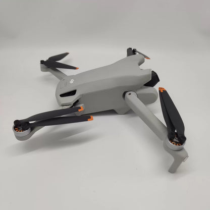 99% New (Mint) Mini 3 with Screen Extended-Cycle Fly More Combo