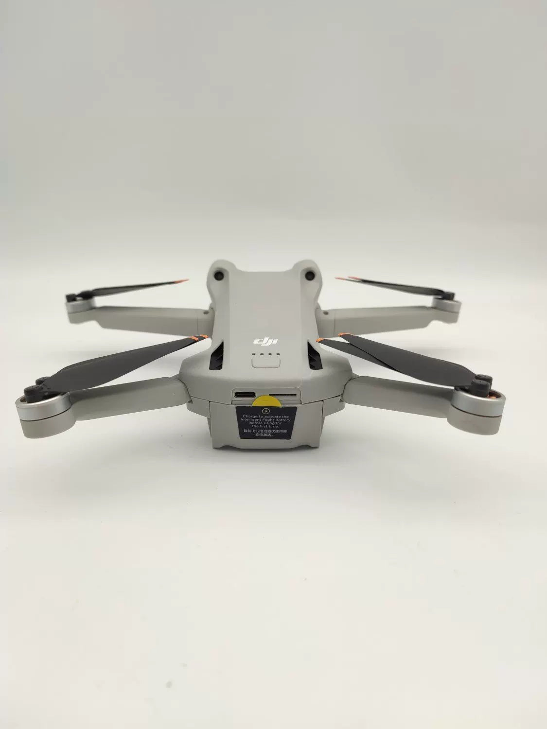 95% New (Like New) DJI Mini3pro with Screen Fly More Combo