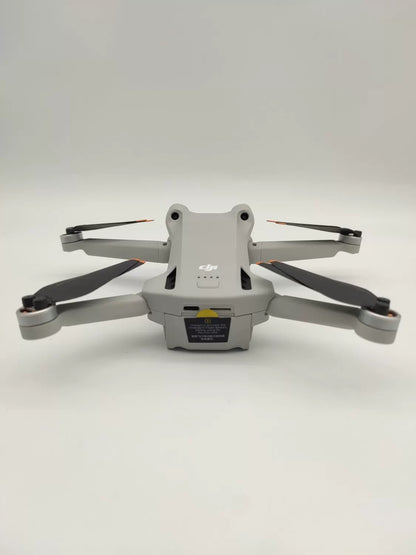 DJI Mini 3 pro with Screen Fly More Combo