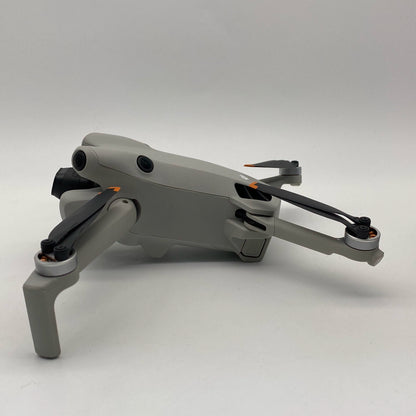 DJI Mini 4 Pro with Screen Remote Fly More Combo - Excellent (95% New)