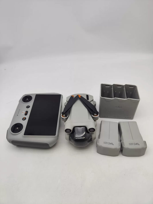 95% New (Like New) DJI mini3 pro with Screen Fly More Combo