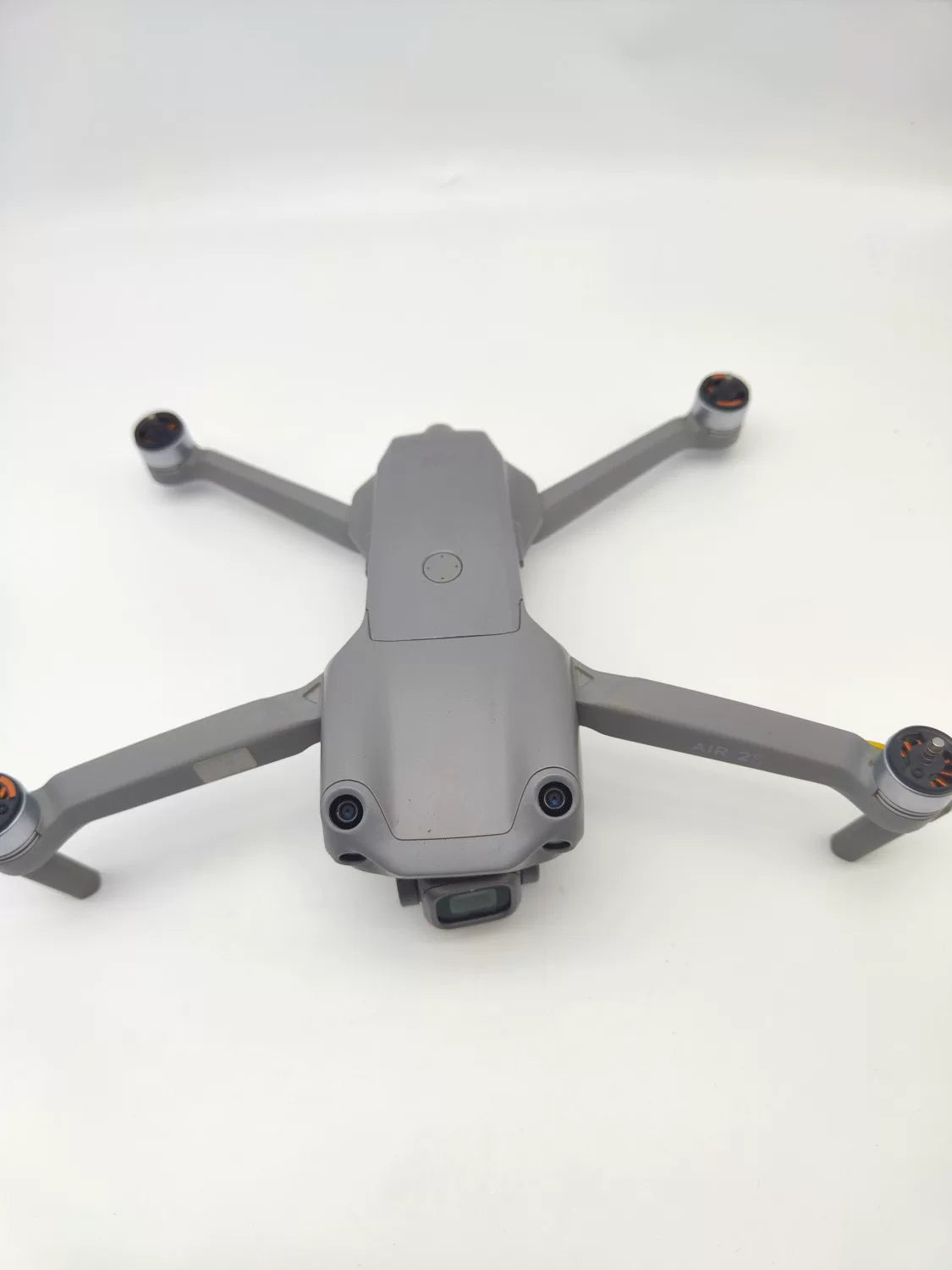 95% New (Like New) DJI air2s Fly More Combo with DJI Care Refresh