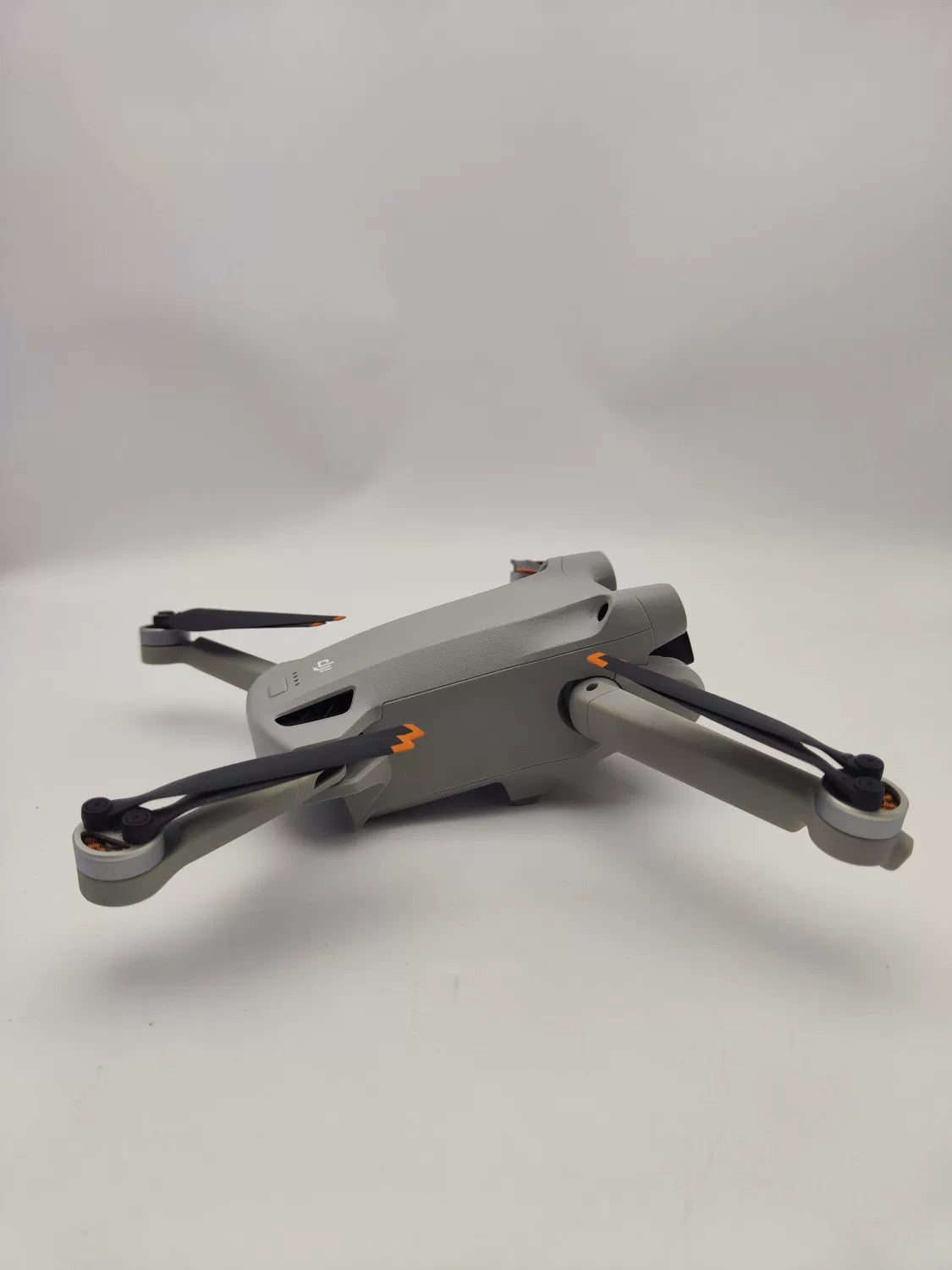 99% New (Mint) DJI Mini3pro with Screen, Extended Battery Fly More Combo