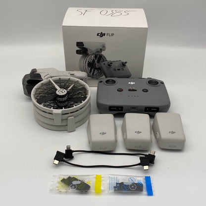 DJI Flip Standard Remote Fly More Combo with Care Refresh - Very Good (90% New)